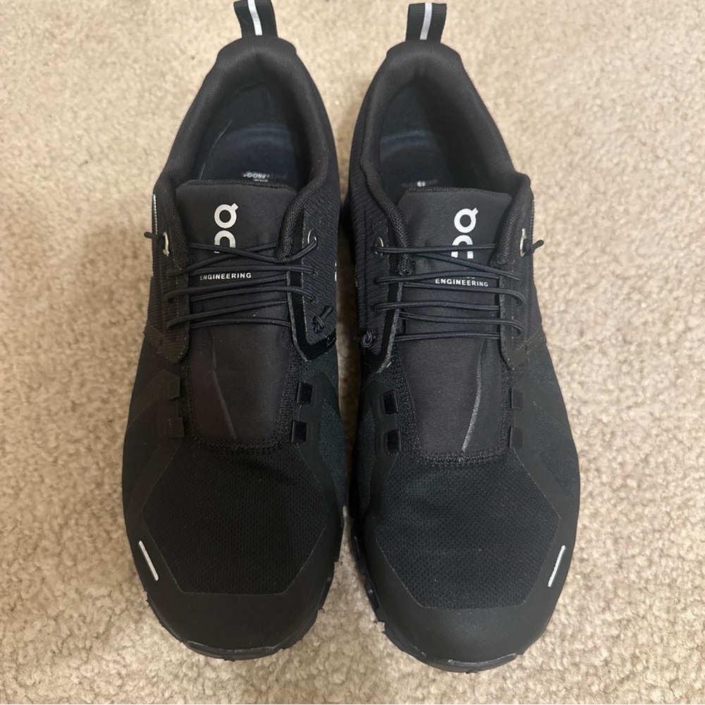 On Cloud 5 *WATERPROOF* New w/Box